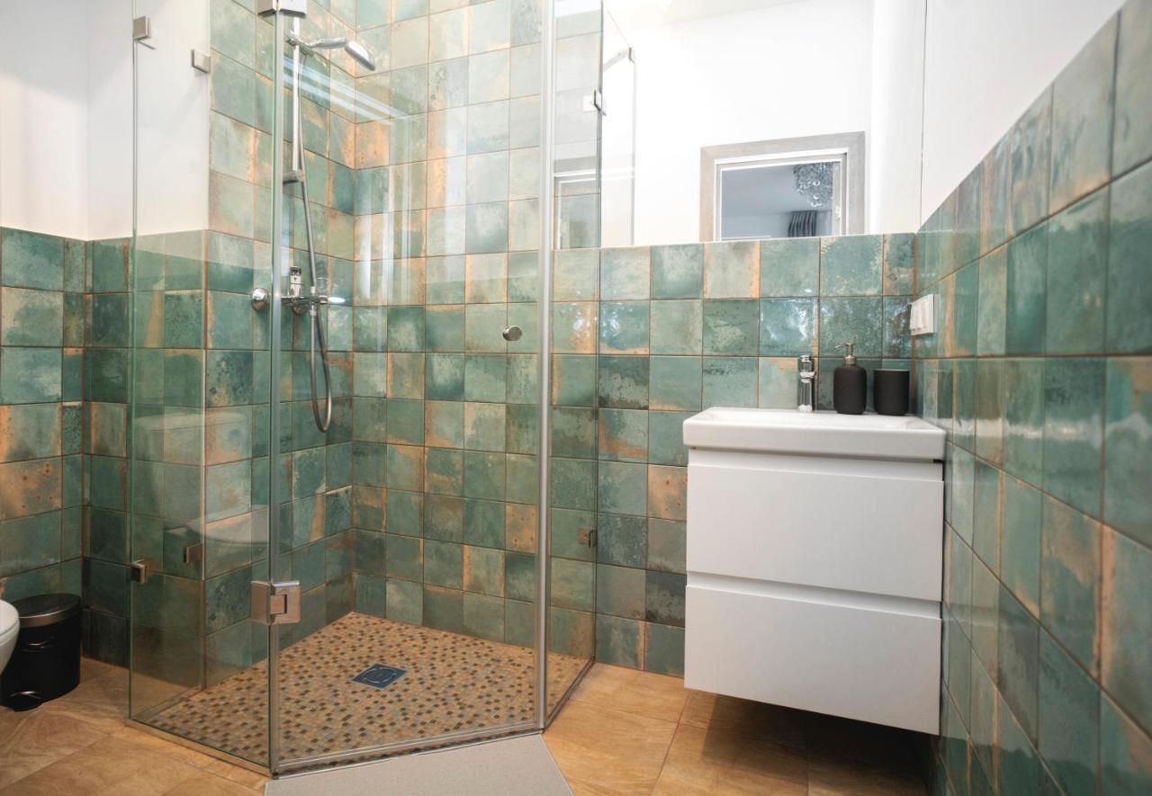 Central Station Apartment No5 Kaunas Esterno foto