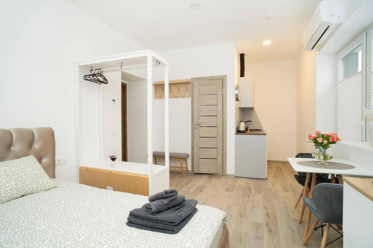 Central Station Apartment No5 Kaunas Esterno foto
